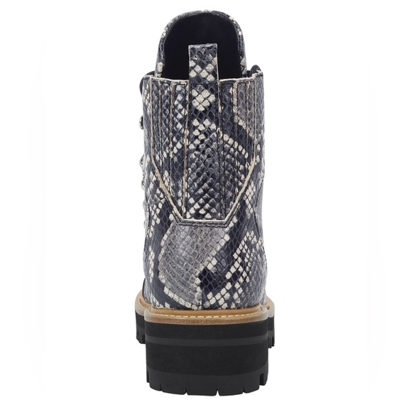 Marc Fisher Izzie 2 Snakeskin Boots 7.5 - Picture 2 of 5